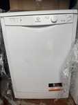 посудомийна машина Indesit DFG 15B10 EU