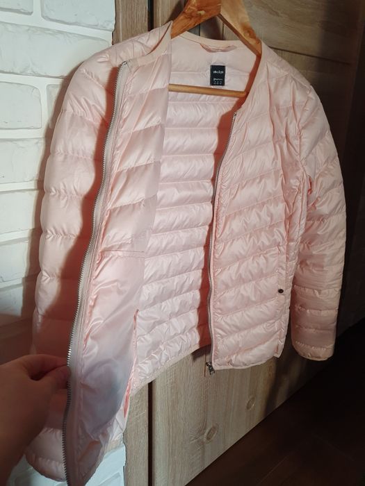 Kurtka pikowana damska Stradivarius Ultra Light puchowa r. M