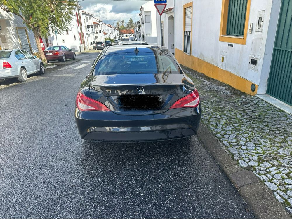 Vendo Mercedes-Benz Cla