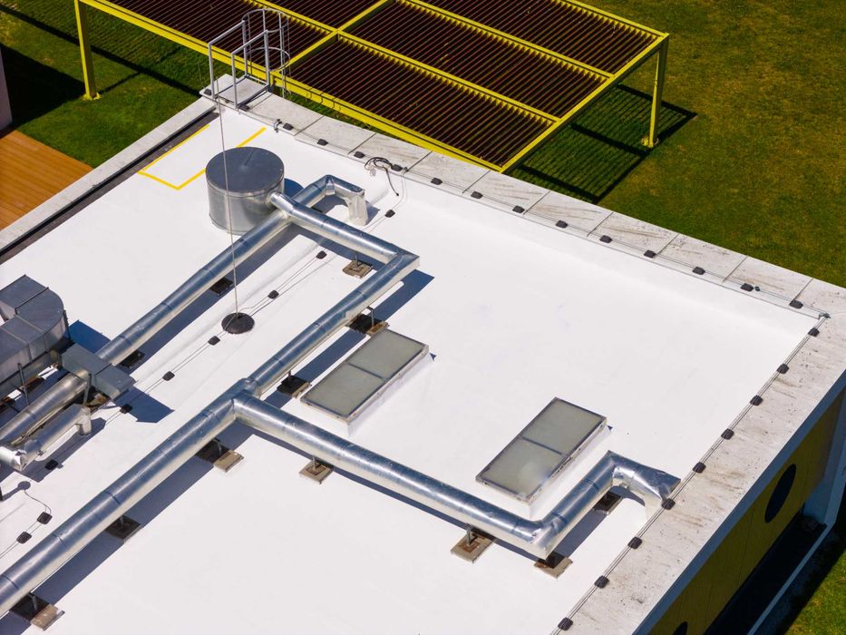Naprawy dachów ,Termoizolacja , Zimne dachy, renowacja dachów płaskich