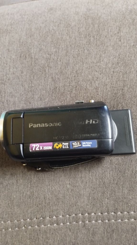 Видеокамера Panasonic 72xzoom
