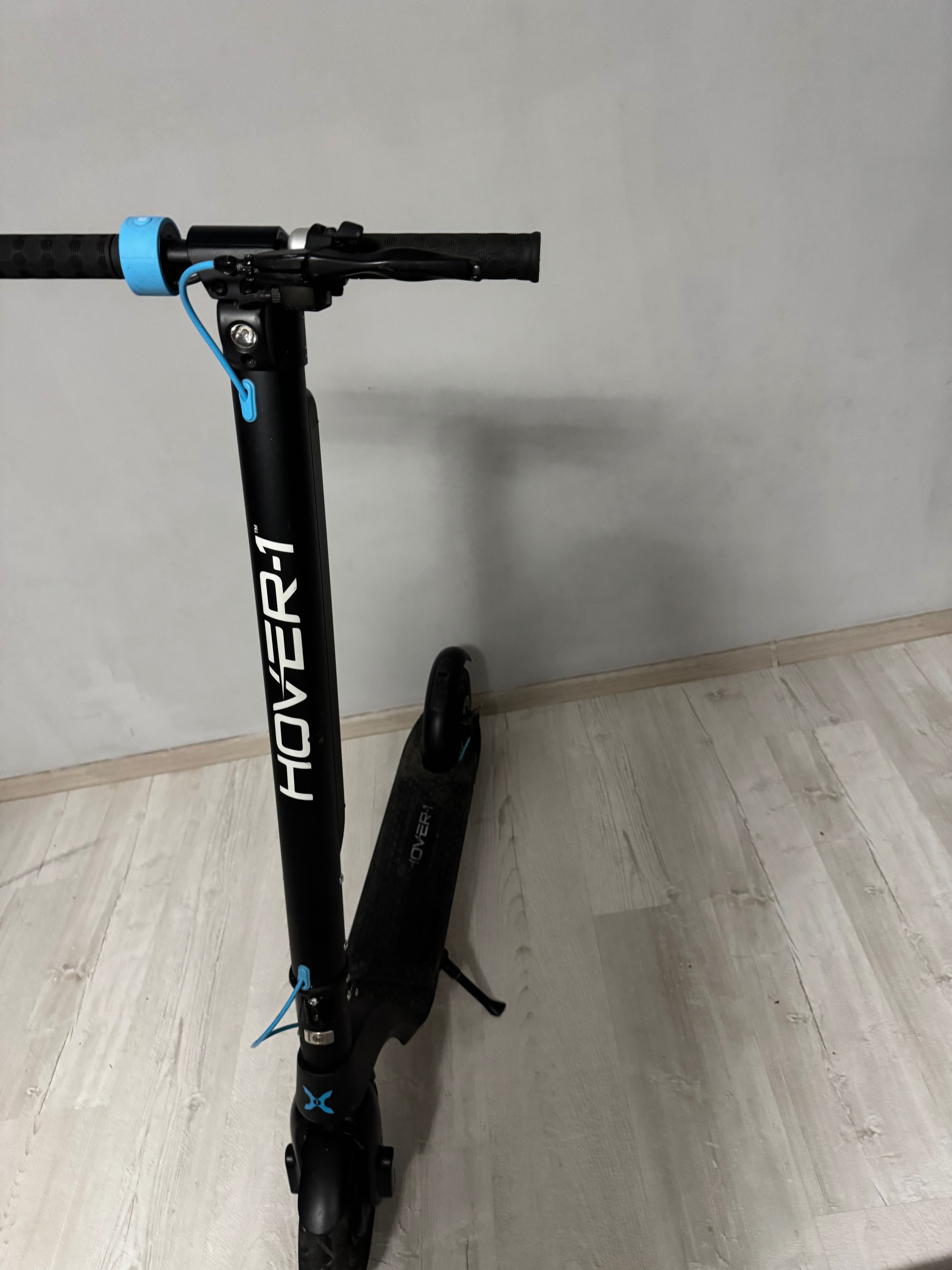 Hover-1. Продаю електро самокат в хорошому стані