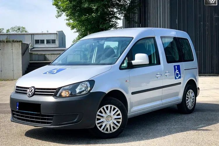 Transport osób niepełnosprawnych przewóz chorych