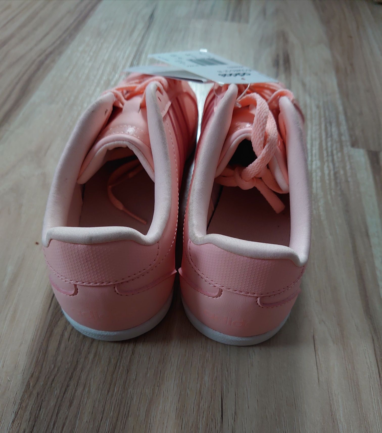 Adidas VS Coneo QT W Adidas Neo rozmiar 39 1/3 Brzoskwiniowe