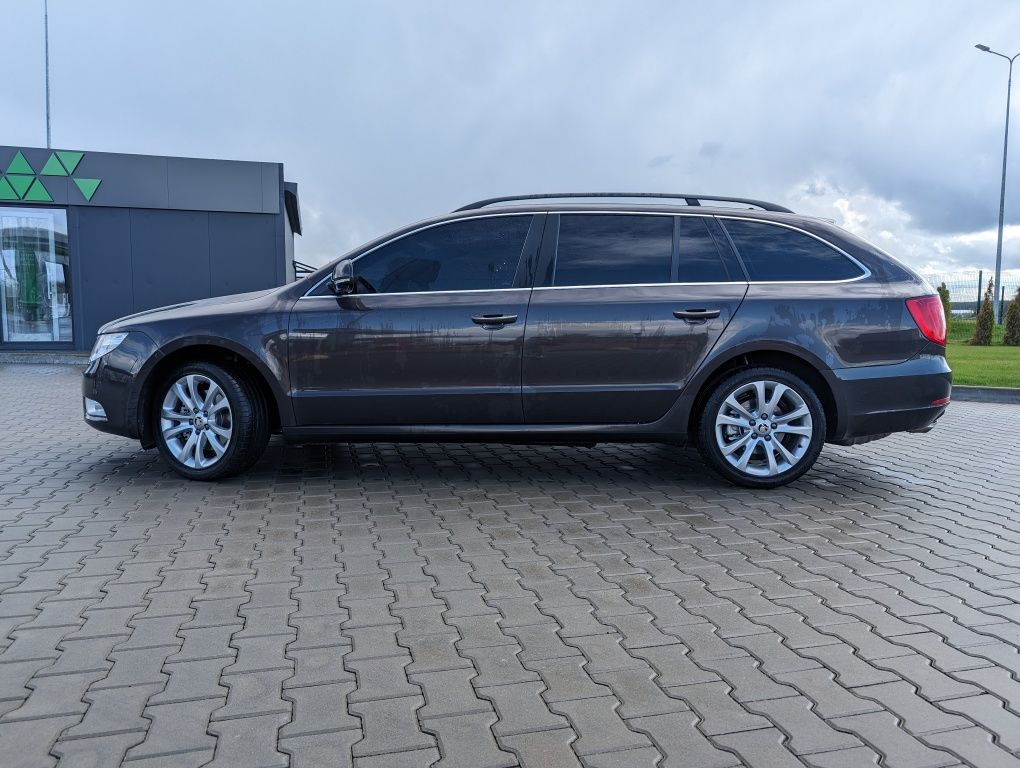 Продам Skoda superb