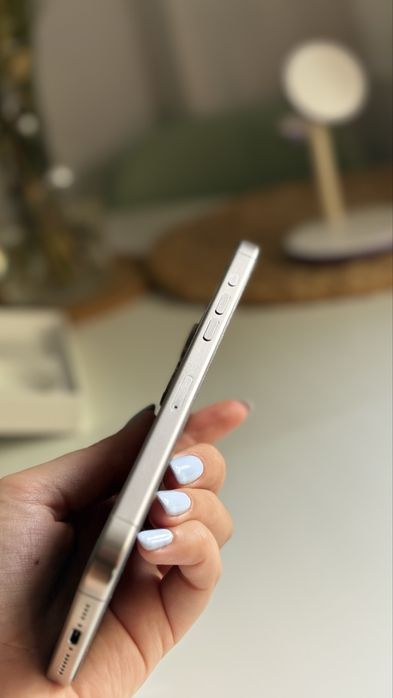 Iphone 15 Pro Max 256GB com garantia de +1 ano