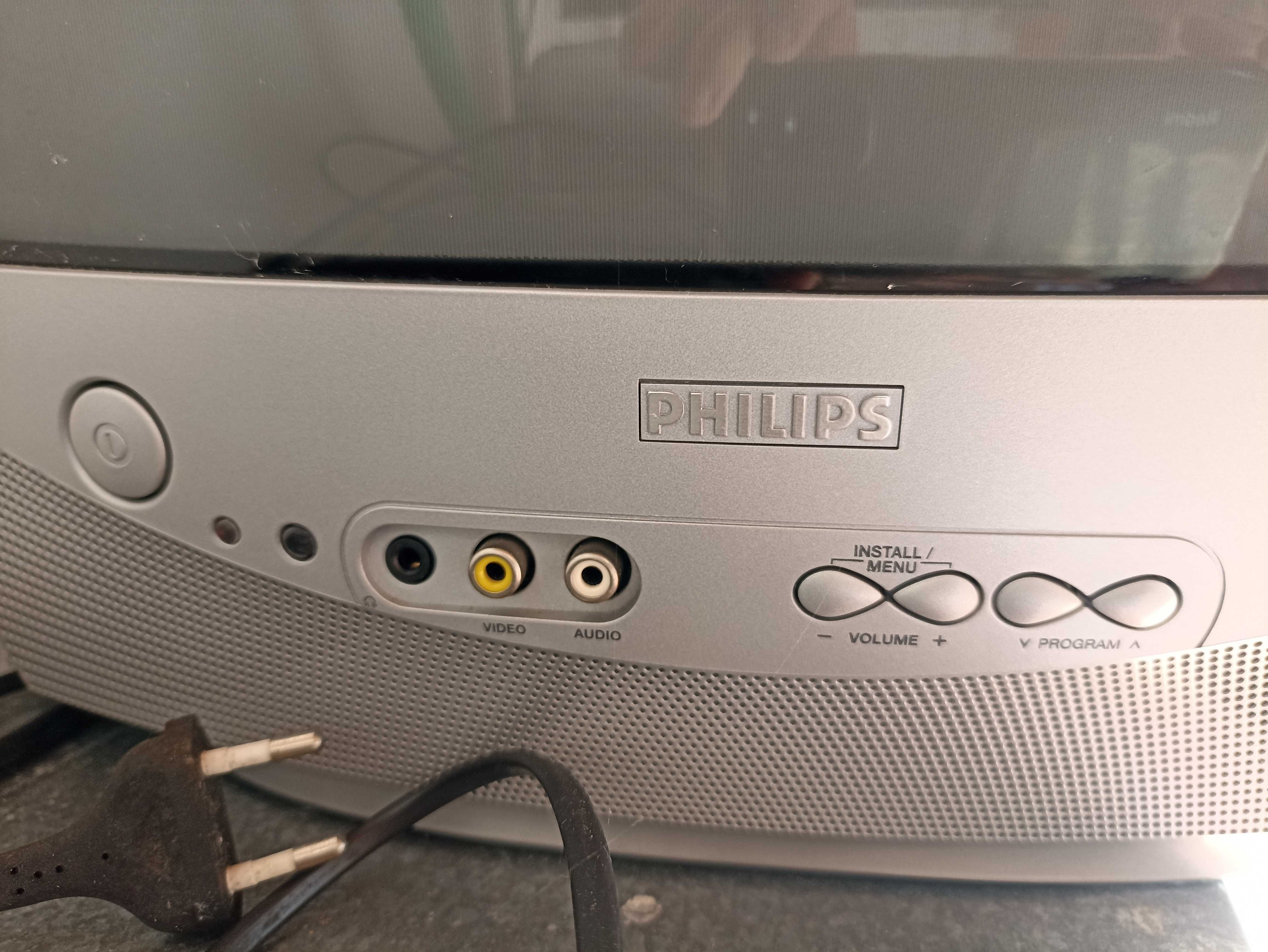 Televisão marca Philips 40 cm, com receptor TDT