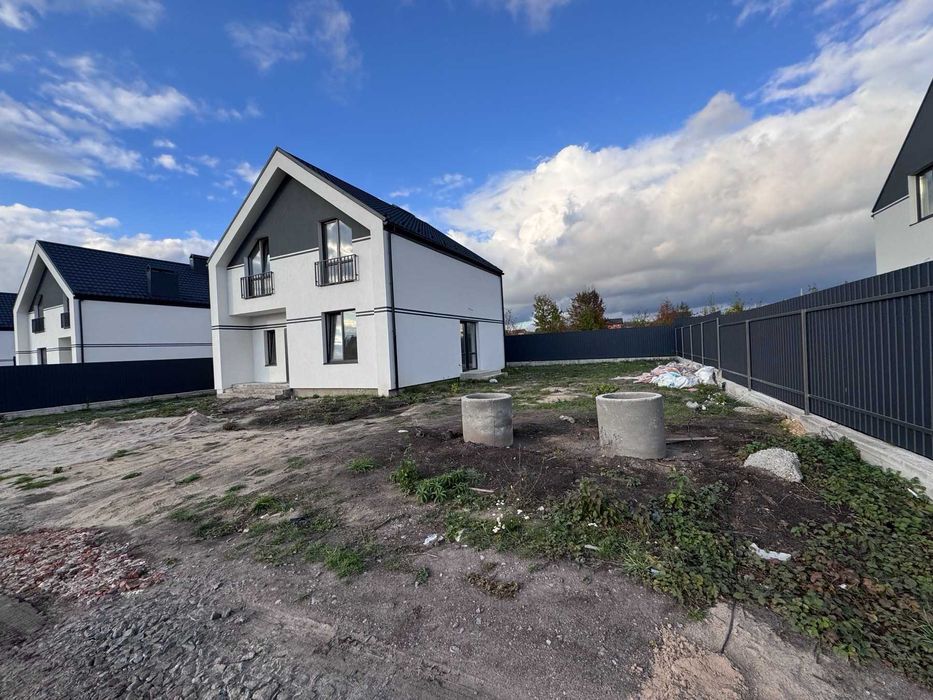 Продам будинок ,сучасний стиль Хай-тек