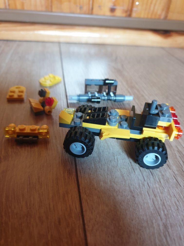 Zestaw LEGO Creator w pudełku