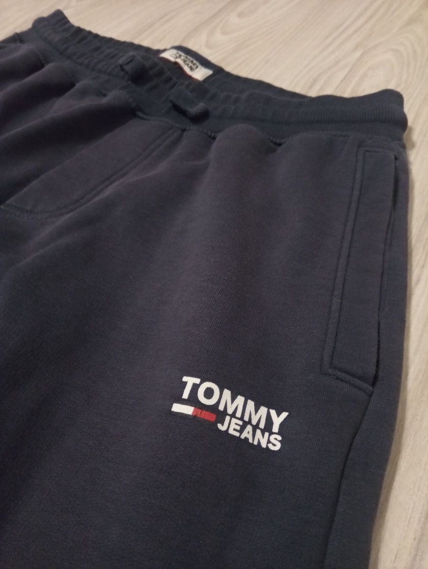 Spodnie dresowe Tommy Jeans