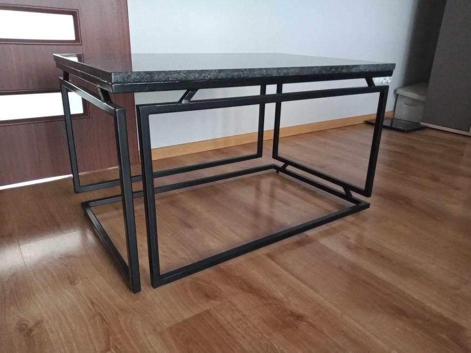 Stolik kawowy, blat granit