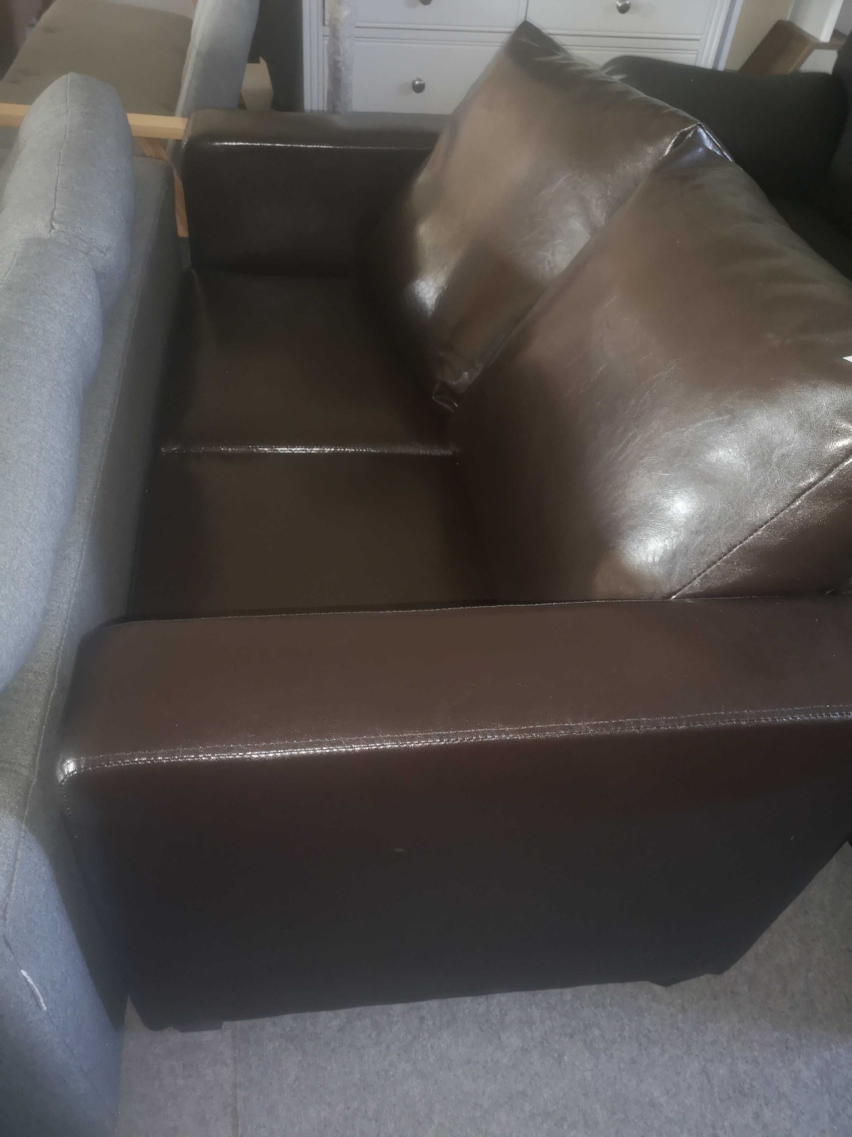 Sofa dwuosobowa czekoladowy brąz