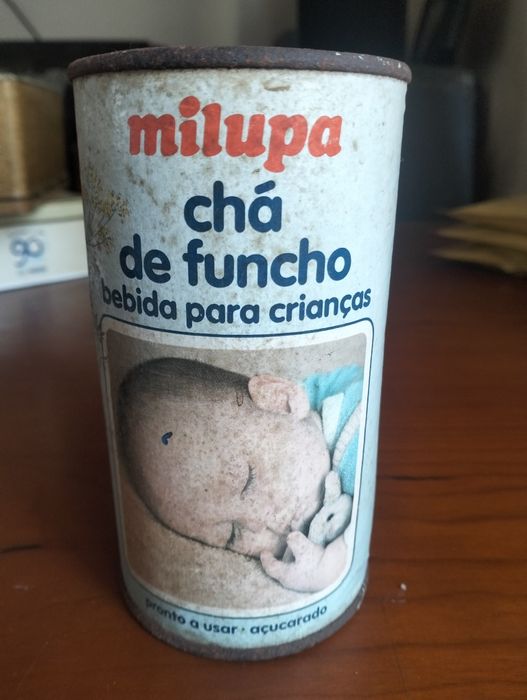 Antiga lata Milupa Chá de Funcho