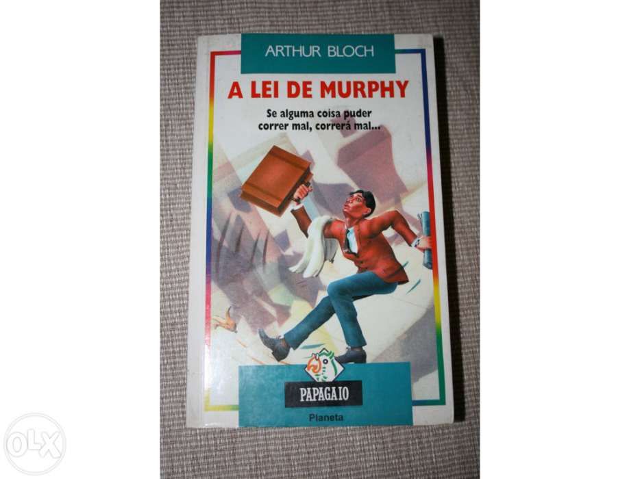 Livro antigo "A lei de Murphy"