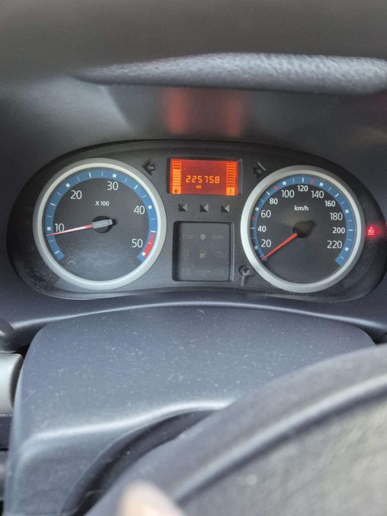 Renault Clio 1.5 dci 2005 rok