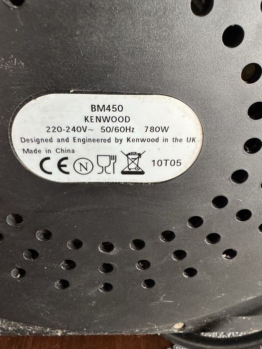 Хлібопічка Kenwood BM 450
