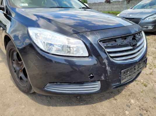 Opel Insignia A zderzak przedni przód