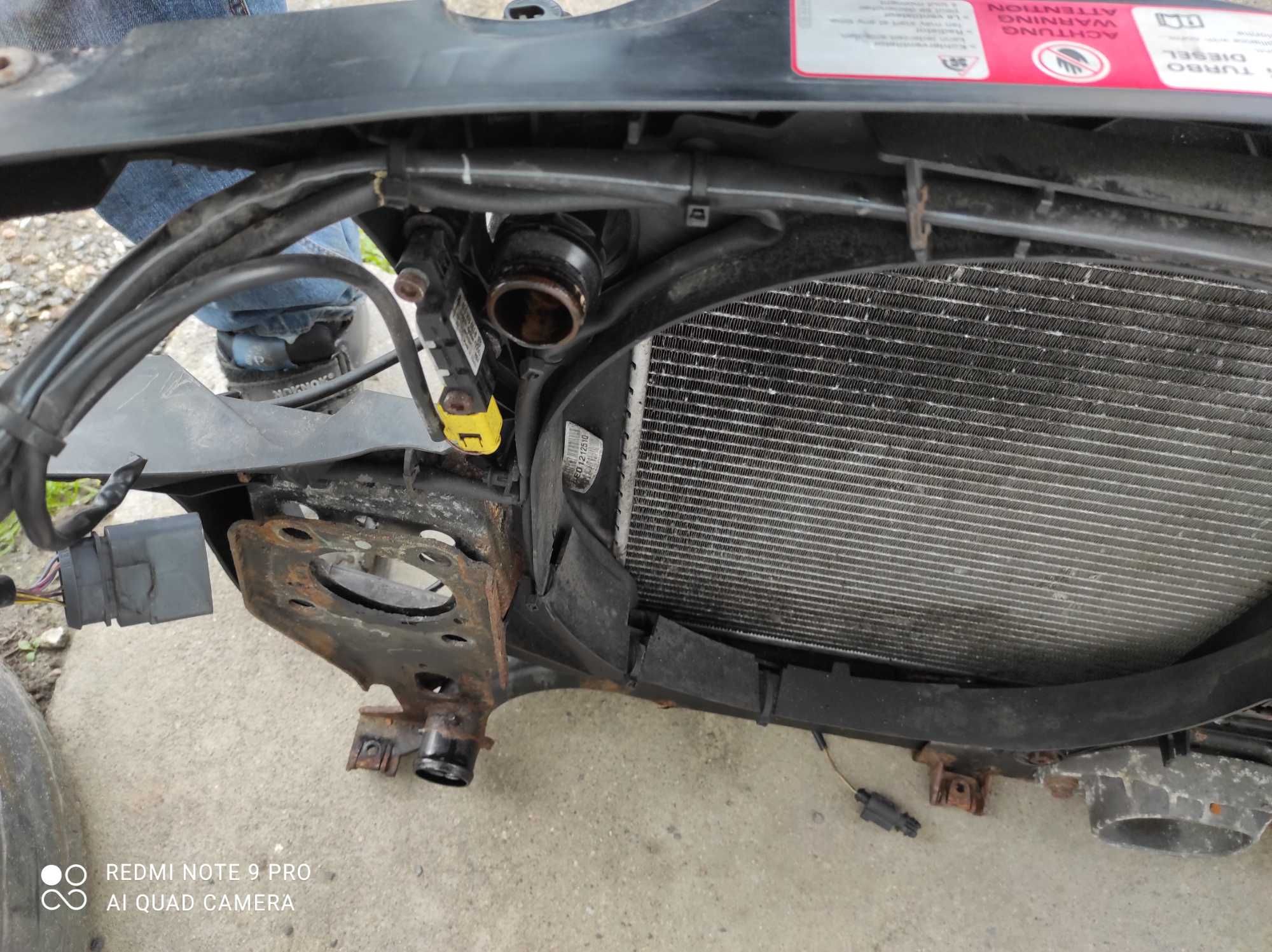 Audi a4 b6 pas przedni wzmocnienie 2.5 TDI chłodnica intercooler