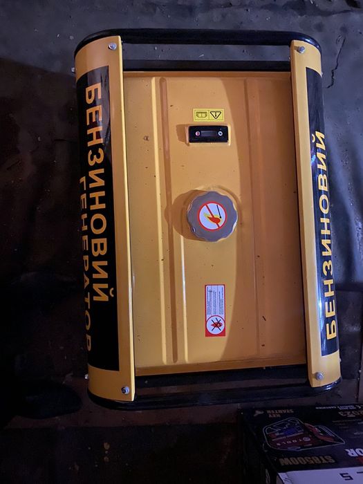 Генератор бензиновий