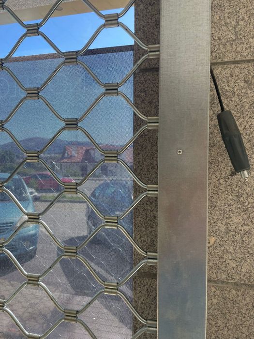 Gradeamento para espaço comercial