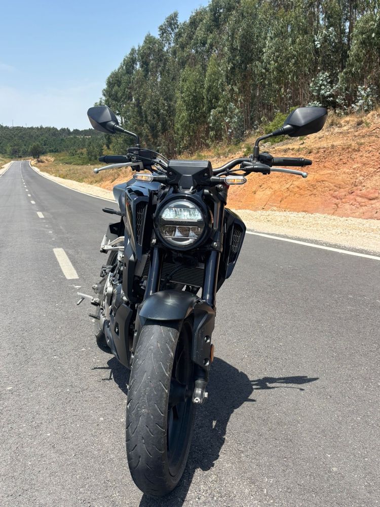 Honda CB 125r 2023