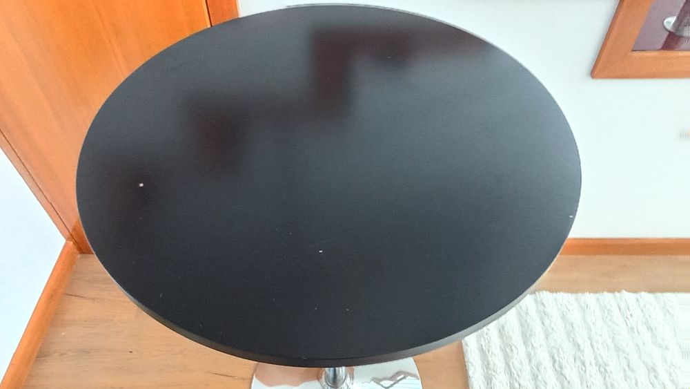 Mesa de Bar Redonda com Altura Ajustável