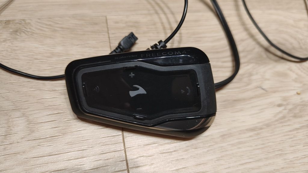 Cardo Freecom 4 interkom Bluetooth