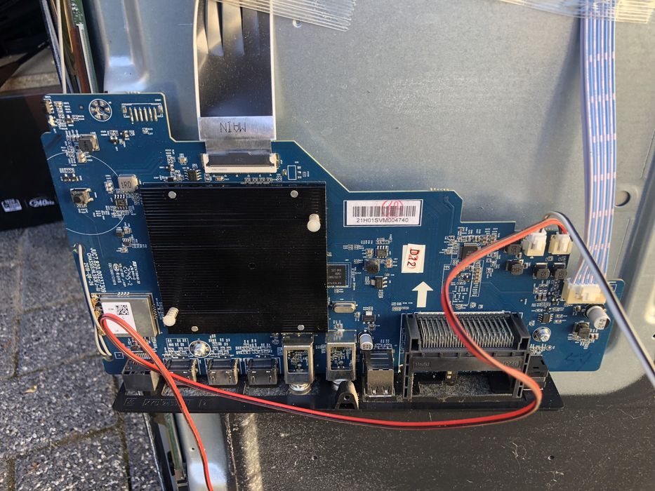 Płyta główna JUC7.820. z tv chiq u65h7s