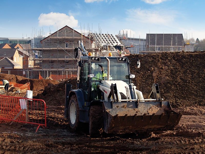 usługi KOPARKO ŁADOWARKA wykopy fundamenty korytowanie utwardzanie