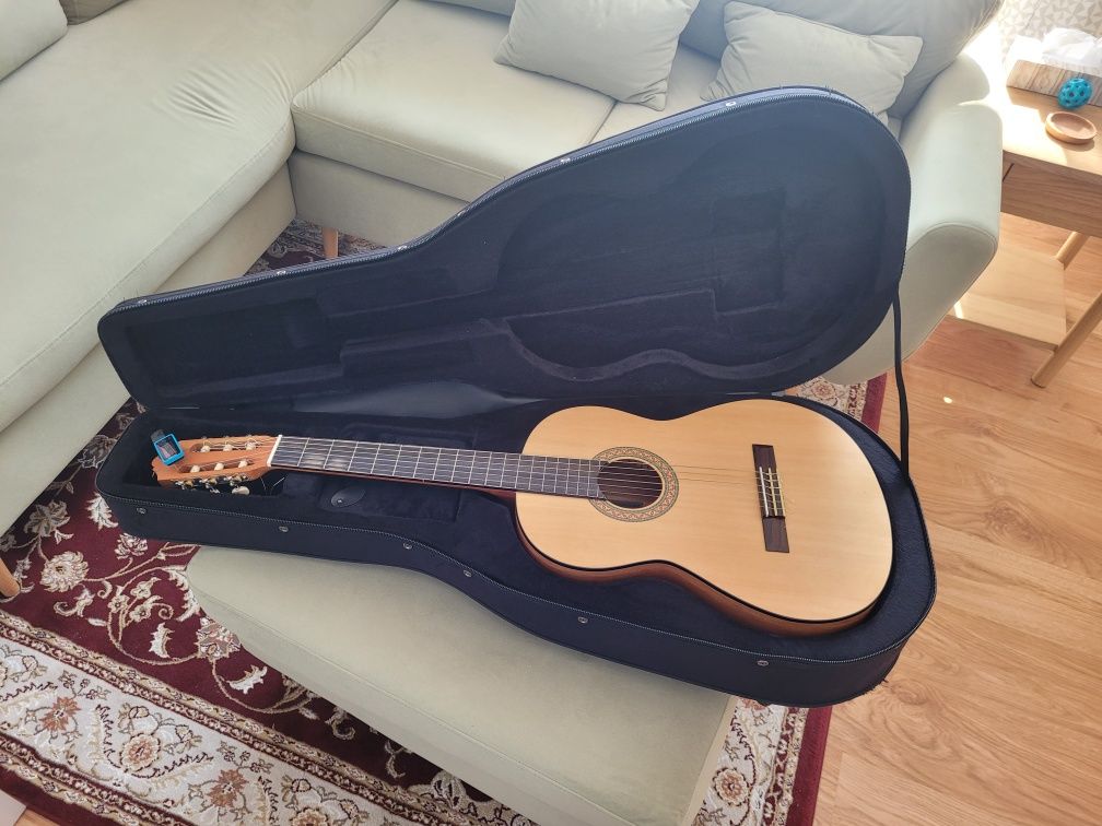 Gitara klasyczna Yamaha C40M 4/4