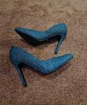 Sapatos cinzentos brilhantes Nr. 37