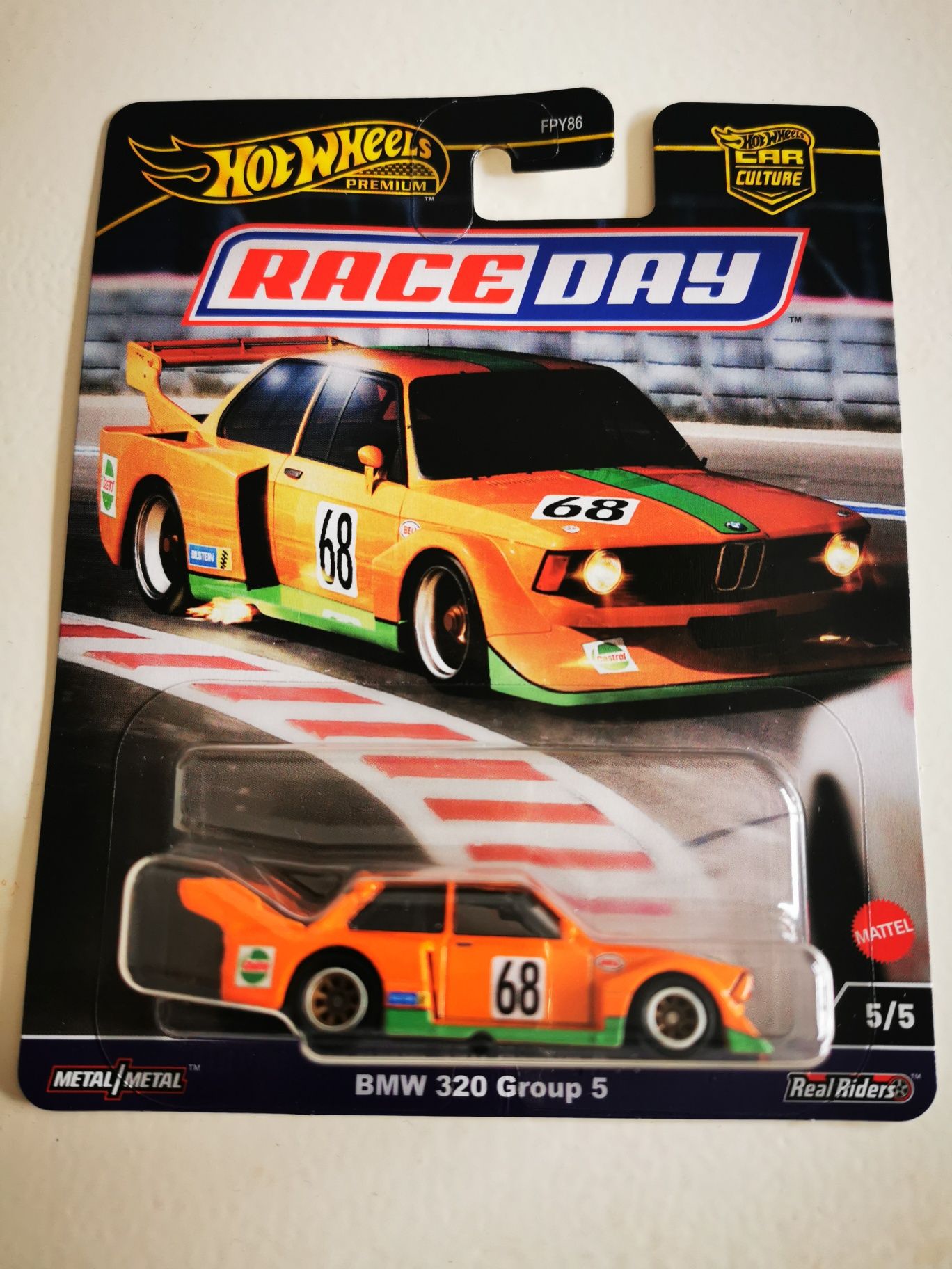 BMW 320 Group 5 Race Day Hot Wheels Premium