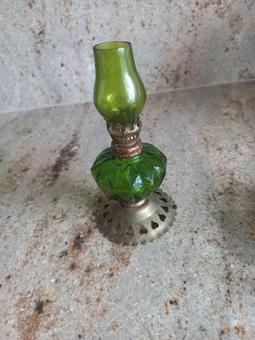 Lampa naftowa miniaturowa