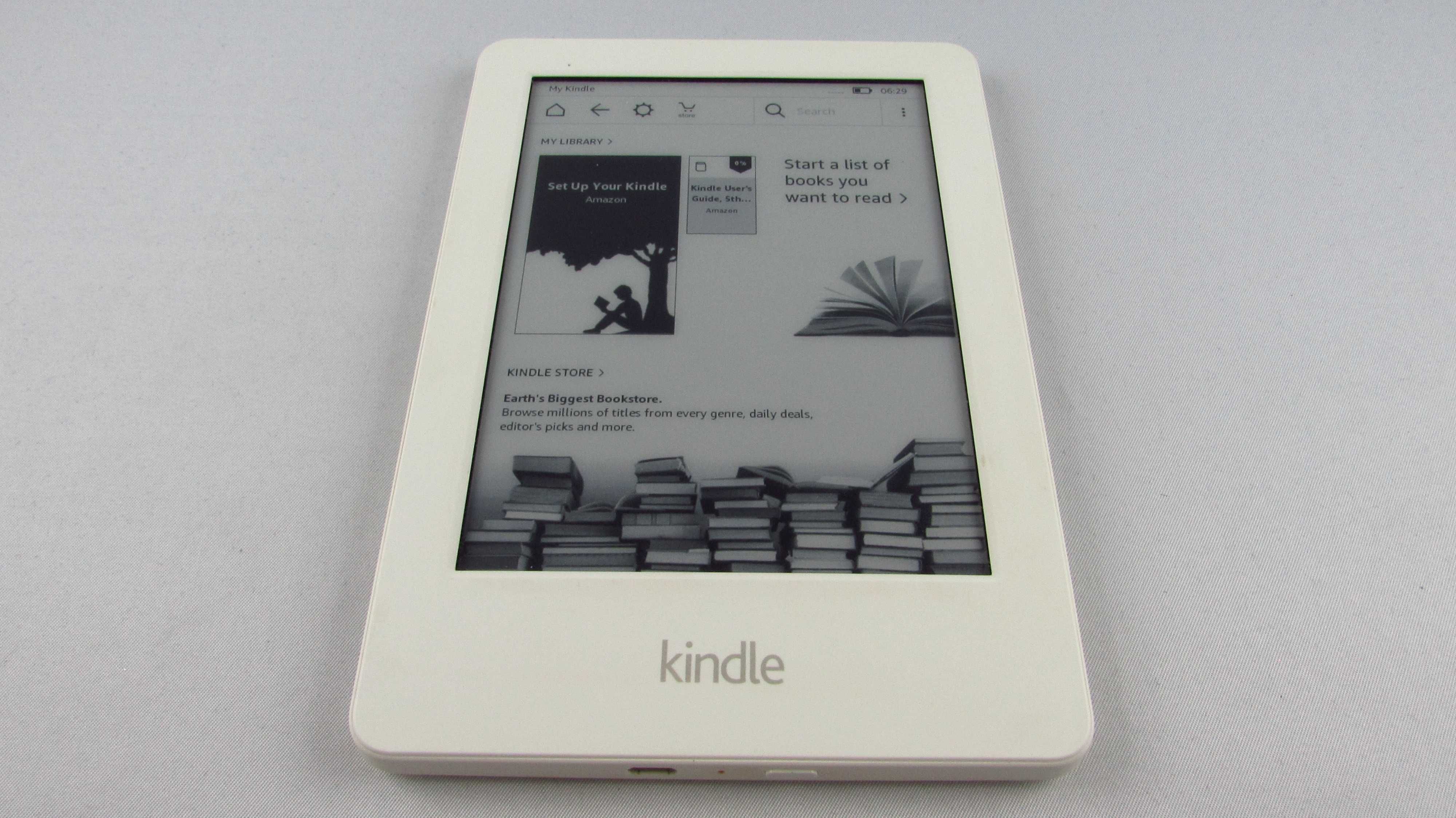 AMAZON - Kindle WP63GW Touch 7 Basic 1  - Ebook Czytnik Biały
