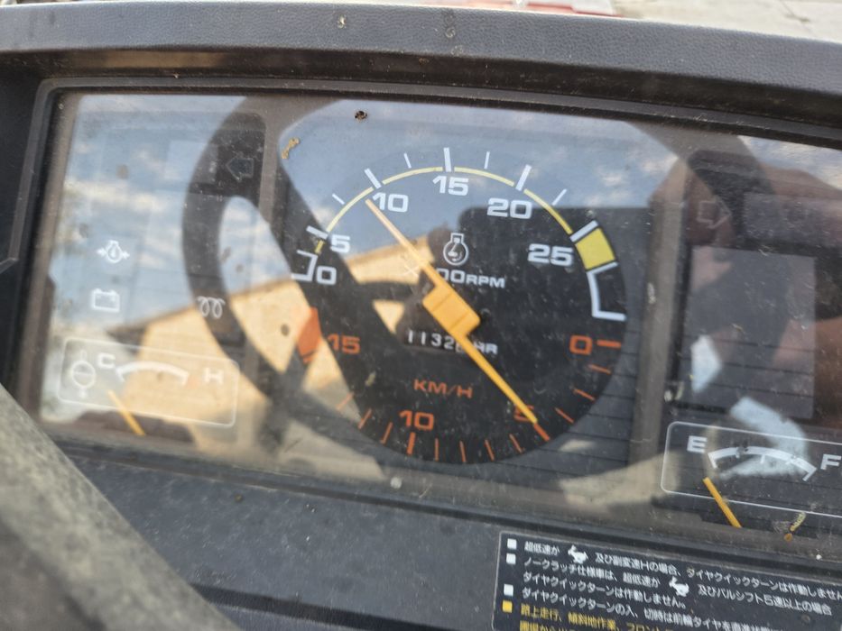 Traktorek japoński Mitsubishi MT285 28KM wspomaganie rewers 4x4