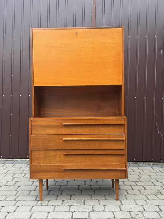 Biblioteczka. Sekretarzyk Czechoslowacja. Prl