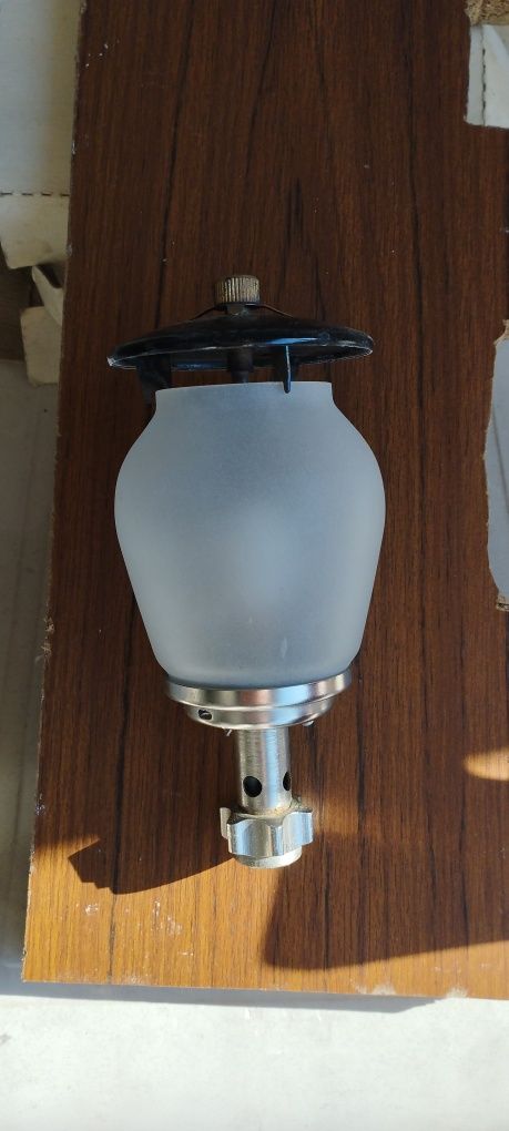 Lampa oświetleniowa na gaz