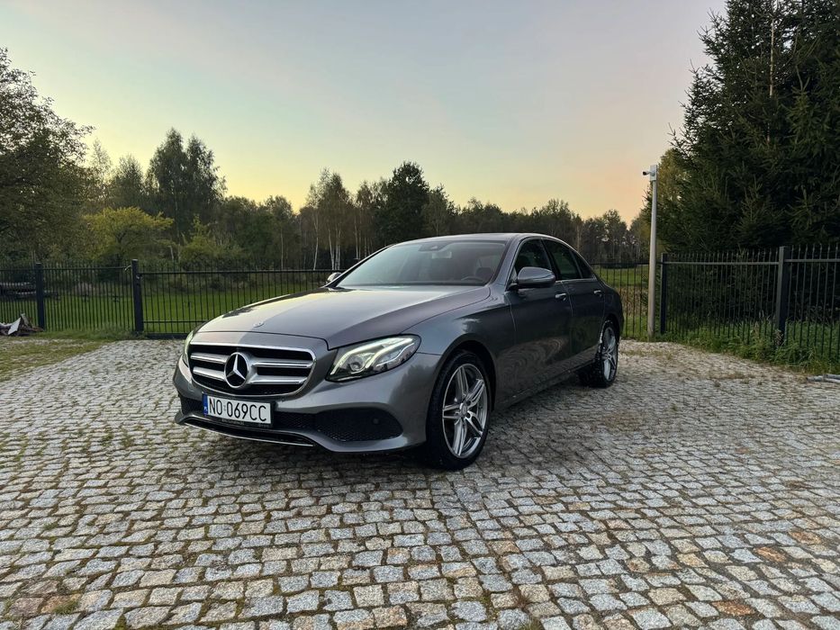 Mercedes-Benz Klasa E Mercedes w213 220d 4Matic