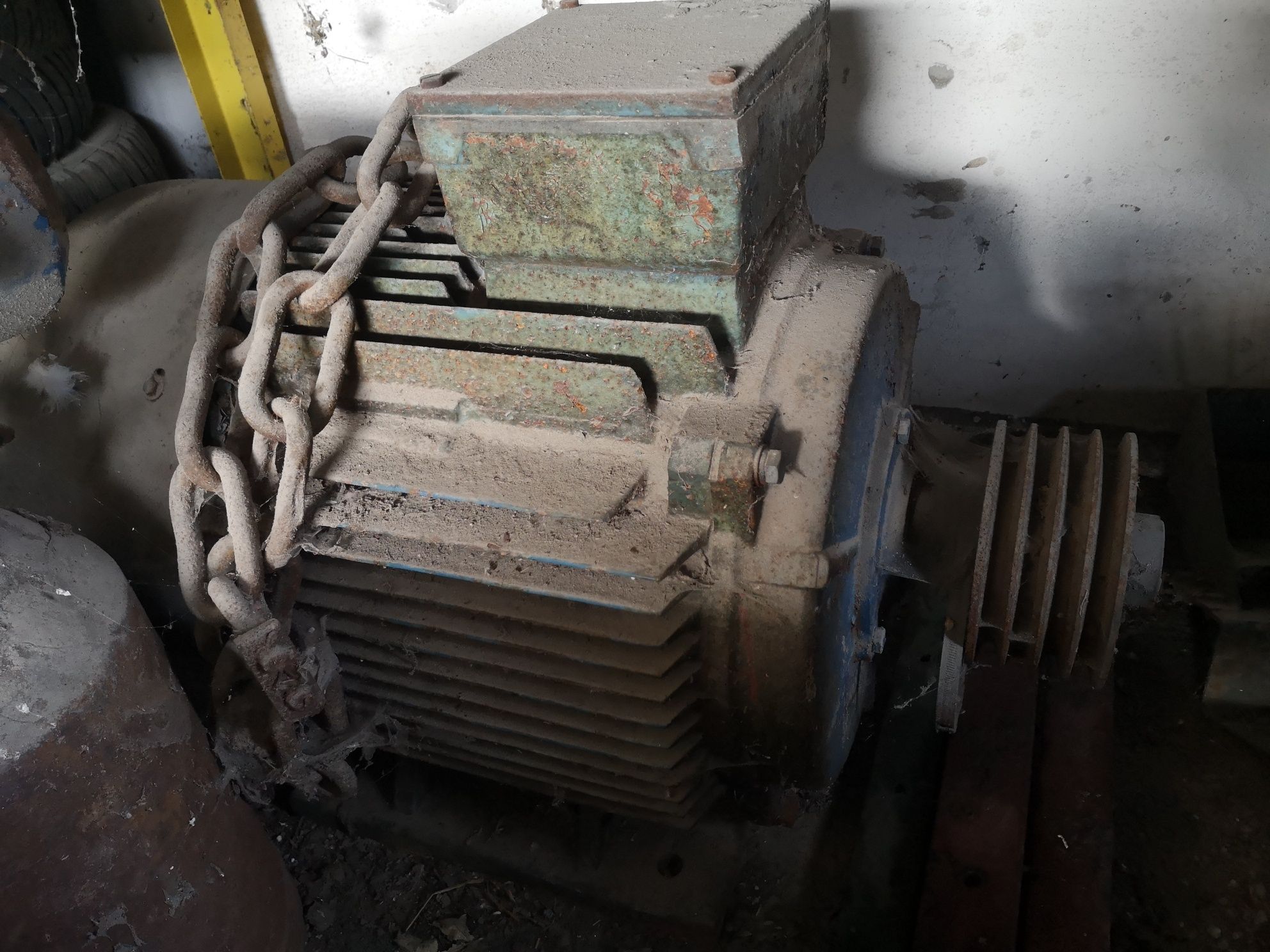 Silnik elektryczny 37 kW Melco Y2-225S-4