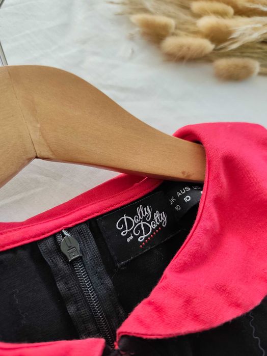 Rozkloszowana sukienka midi czarna z krótkim rękawem lata 20 M 38