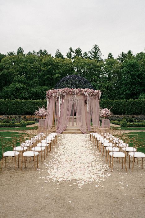 Wynajem krzeseł wesele chameleon chiavari boho glamour ghost Kraków