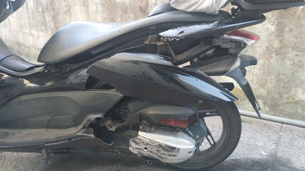 PCX 125cc 2011 Acidentada