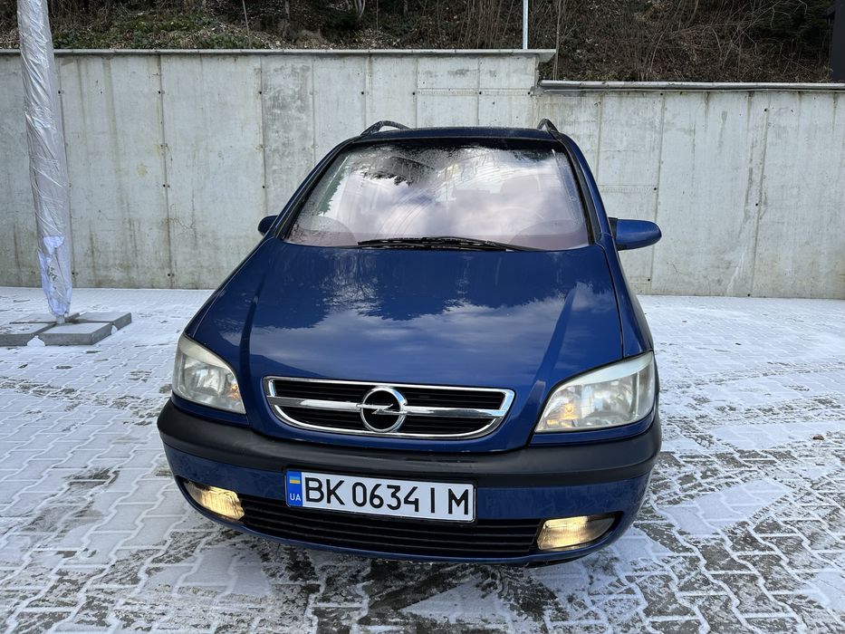 Opel Zafira 2.2 дизель 2002рік