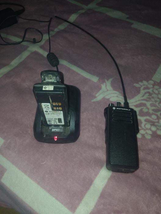 Продам рацію Motorola DP4400