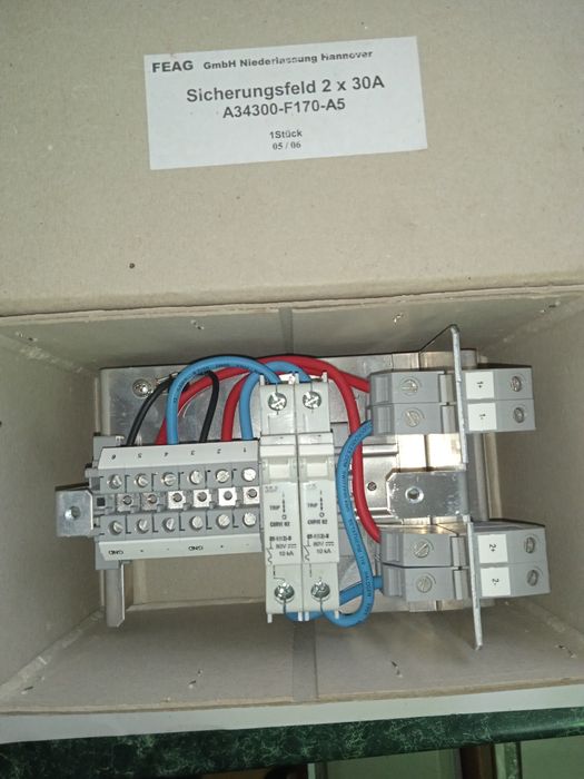 Щиты живлення 380- 220В та 48В автомати