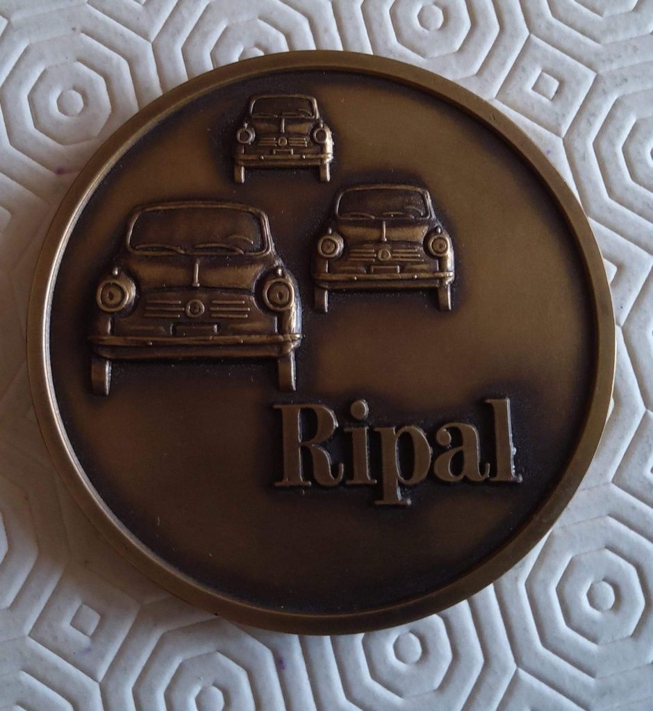 131222#Medalha bronze Comemorativa automóveis FIAT ( RIPAL )