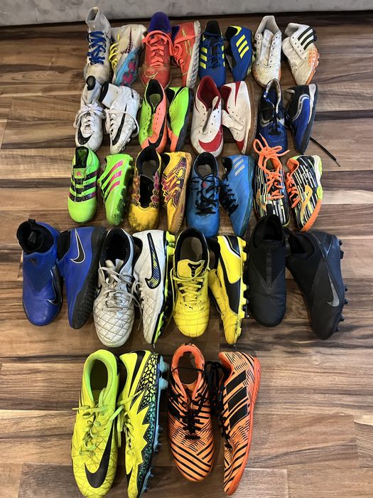 Продам бутсы,полным лотом или по отдельности