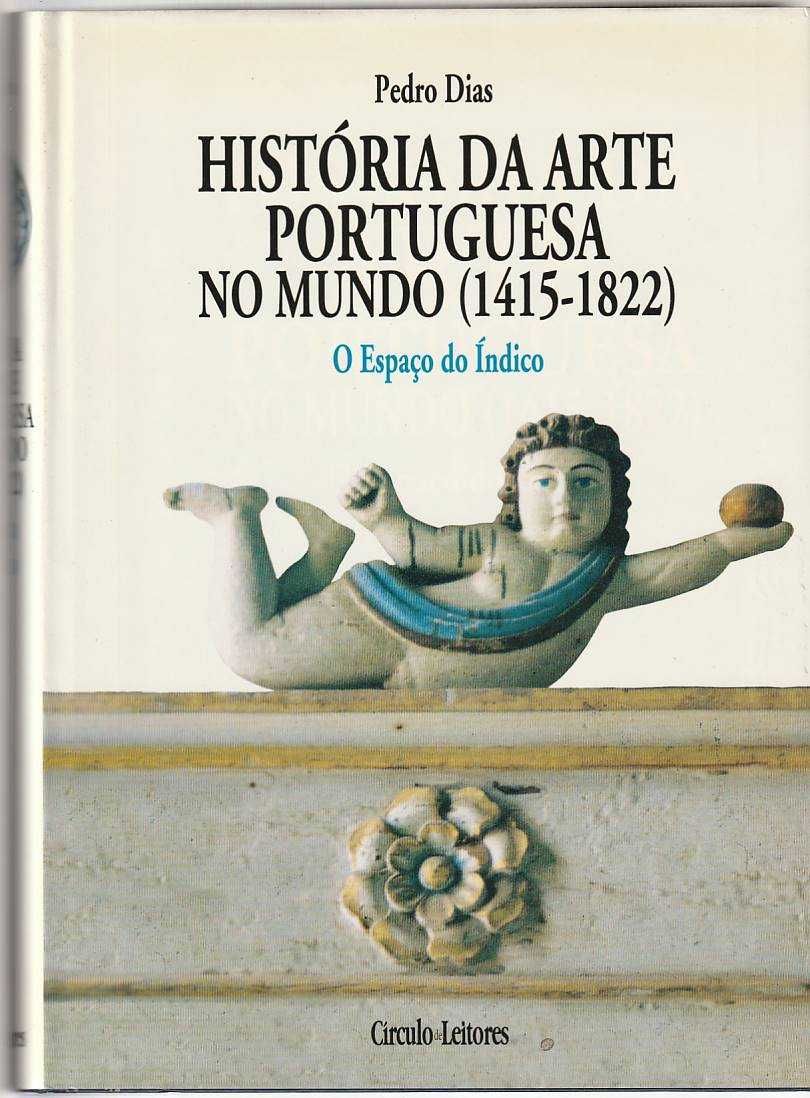 dois volumes da História da Arte Portuguesa no Mundo