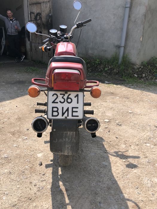 Ява 350 638 на повному ходу