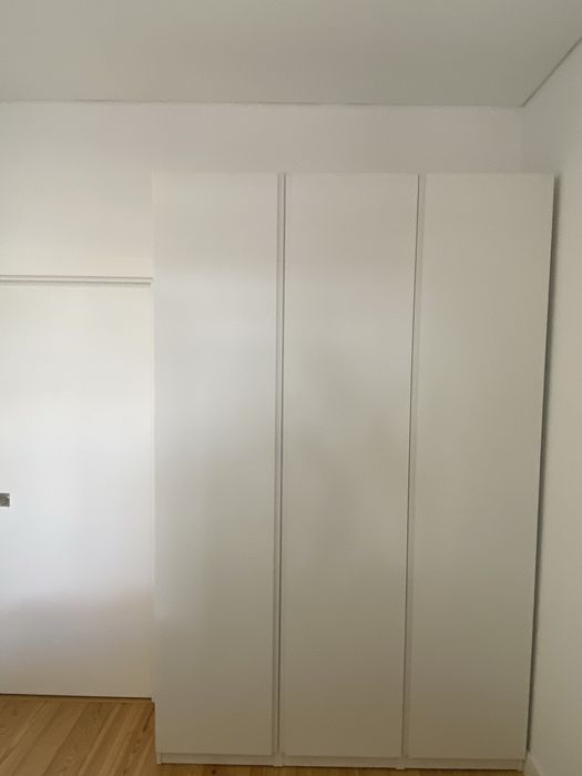 Roupeiro Branco IKEA